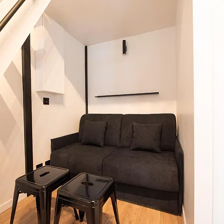 Apartament Lovely Nest In *